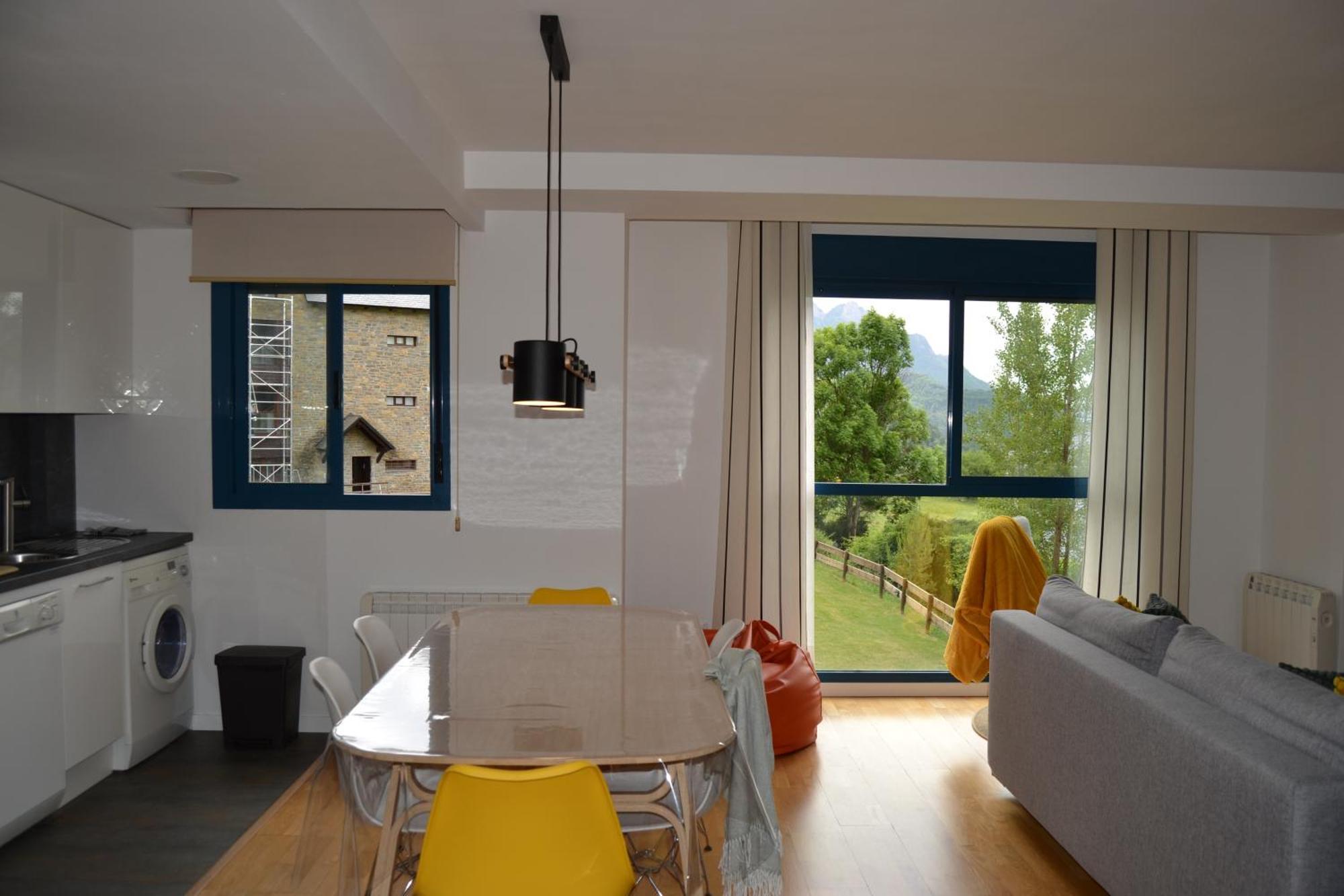 Ventanal De Saras Petfriendly Garaje Trastero Y Chimenea - Arafita Apartamentos Panticosa Luaran gambar