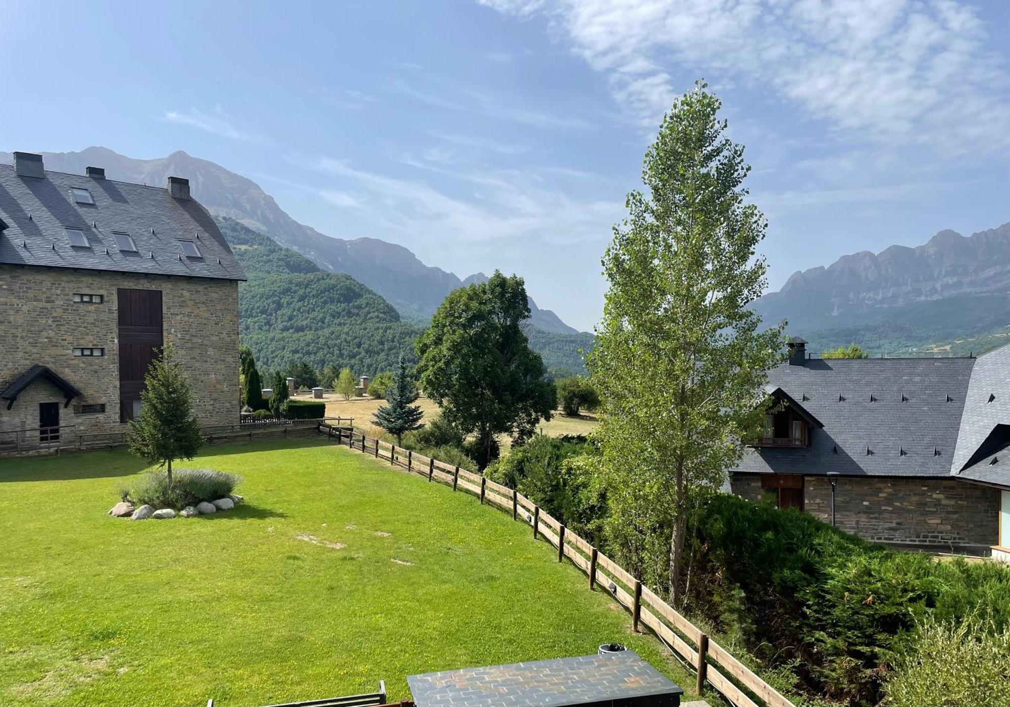 Ventanal De Saras Petfriendly Garaje Trastero Y Chimenea - Arafita Apartamentos Panticosa Luaran gambar